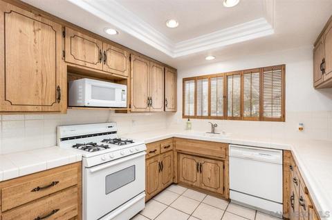 1303 N Stanford Ave, Upland, CA 91786 photo 8