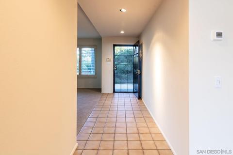 1207 Valencia Dr, Escondido, CA 92025 photo 3