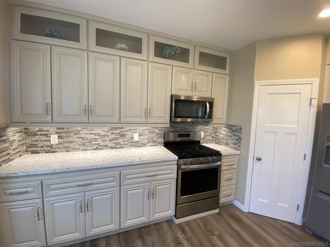 9691 Cypress Vale Dr, Lakeside, CA 92040 photo 9