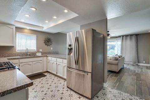 23845 Glenn Ellen Ct, Ramona, CA 92065 photo 2
