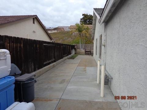 2457 Coach Dr, Spring Valley, CA 91978 photo 9