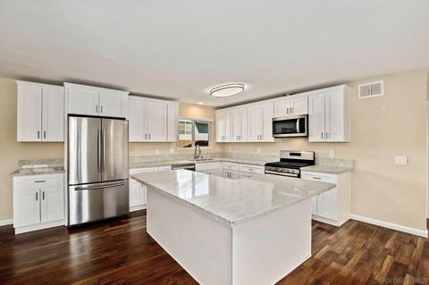 13441 Tobiasson Rd, Poway, CA 92064 photo 3