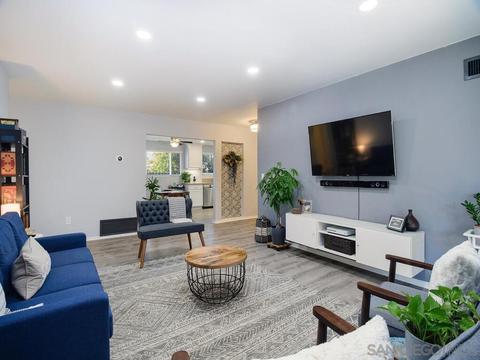 8419 Carlton Oaks Dr, Santee, CA 92071 photo 9