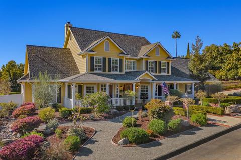 2035 Mango Gln, Vista, CA 92084 photo 4
