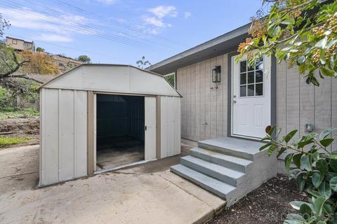 10746 Eureka Rd, Spring Valley, CA 91978 photo 9