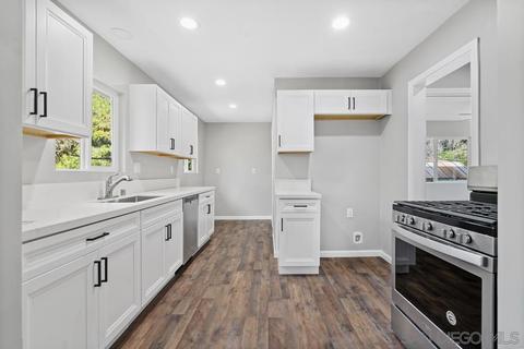 10746 Eureka Rd, Spring Valley, CA 91978 photo 16