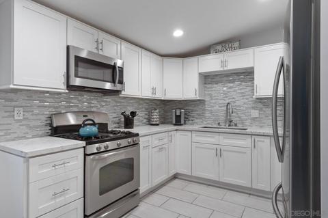 6111 Howell Dr, La Mesa, CA 91942 photo 9