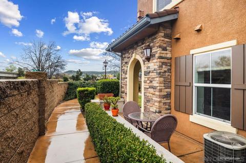 102 Via Sovana, Santee, CA 92071 photo 4