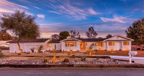 982 Salem St, Vista, CA 92084 photo 1