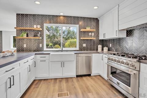 982 Salem St, Vista, CA 92084 photo 20