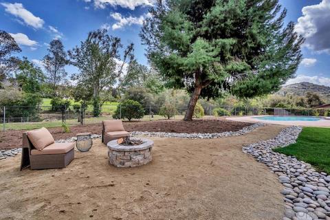 982 Salem St, Vista, CA 92084 photo 63