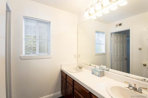 1395 Tierra Roja Dr, Fallbrook, CA 92028 photo 17