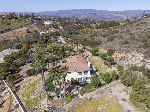 1395 Tierra Roja Dr, Fallbrook, CA 92028 photo 47
