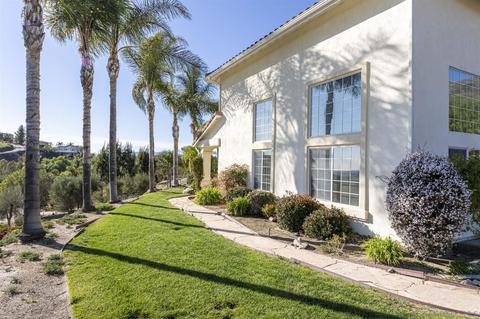 1395 Tierra Roja Dr, Fallbrook, CA 92028 photo 33