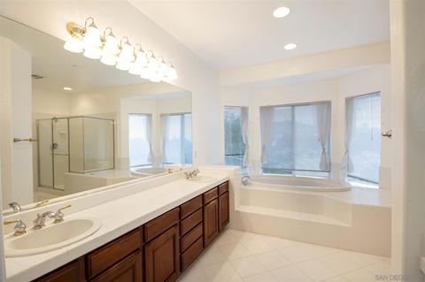 1395 Tierra Roja Dr, Fallbrook, CA 92028 photo 23