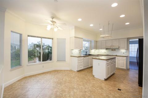 1395 Tierra Roja Dr, Fallbrook, CA 92028 photo 11