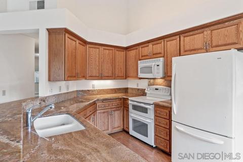 14266 Woodcreek Rd, Poway, CA 92064 photo 13