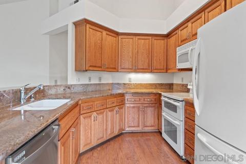 14266 Woodcreek Rd, Poway, CA 92064 photo 11