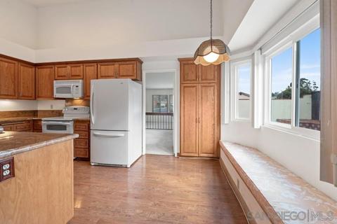 14266 Woodcreek Rd, Poway, CA 92064 photo 10