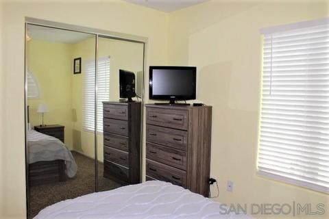 1551 Corte De Mija, Oceanside, CA 92056 photo 13