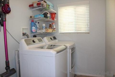 1551 Corte De Mija, Oceanside, CA 92056 photo 29