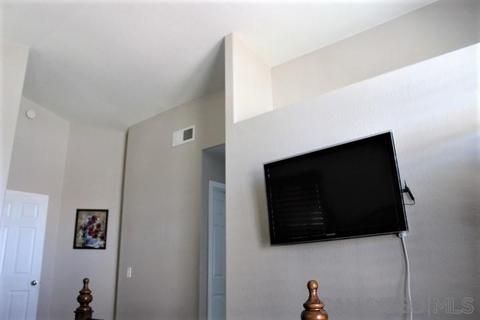 1551 Corte De Mija, Oceanside, CA 92056 photo 27