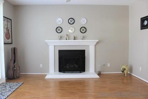 1551 Corte De Mija, Oceanside, CA 92056 photo 5