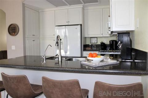 1551 Corte De Mija, Oceanside, CA 92056 photo 9