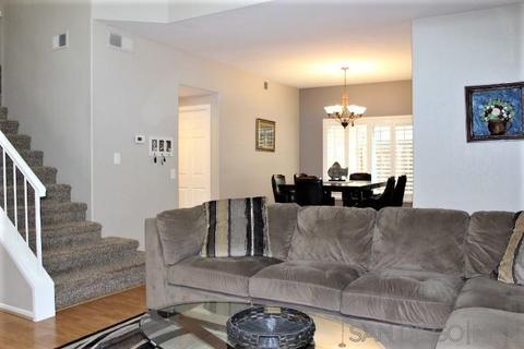 1551 Corte De Mija, Oceanside, CA 92056 photo 3