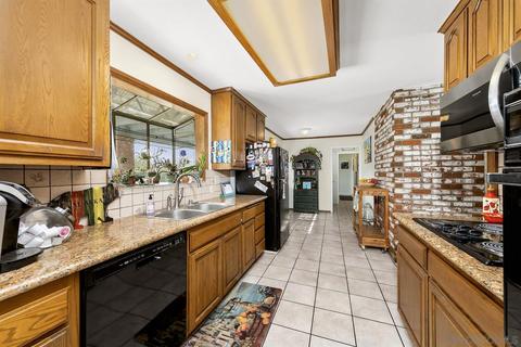 9120 Jonell Ct, La Mesa, CA 91942 photo 9