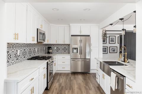 10652 Challenge Blvd, La Mesa, CA 91941 photo 5