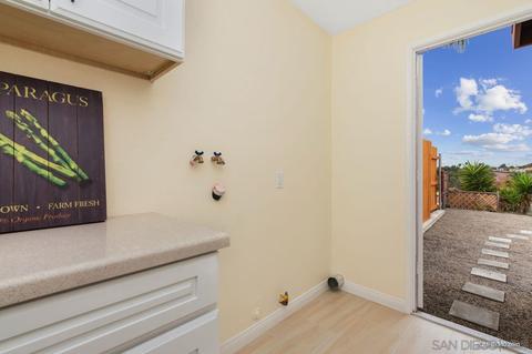1427 Panorama Rdg, Oceanside, CA 92056 photo 23