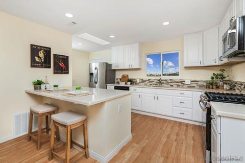 1427 Panorama Rdg, Oceanside, CA 92056 photo 10