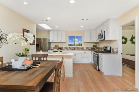 1427 Panorama Rdg, Oceanside, CA 92056 photo 11