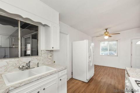 395 E Naples St, Chula Vista, CA 91911 photo 15
