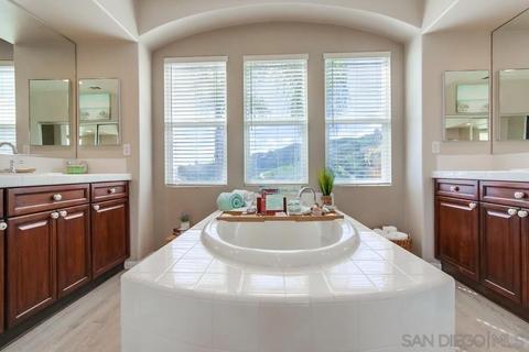 2209 Mesa Oak Pl, Escondido, CA 92027 photo 33