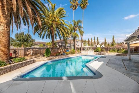 1214 Walnut Tree Ln, El Cajon, CA 92021 photo 14