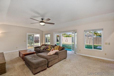2610 Meadowbrook Pl, Escondido, CA 92027 photo 9