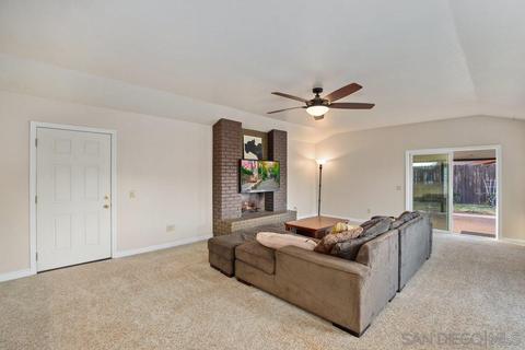 2610 Meadowbrook Pl, Escondido, CA 92027 photo 8