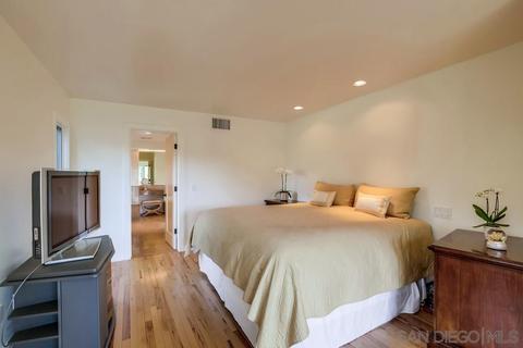2114 Murcia Ct, La Jolla, CA 92037 photo 18