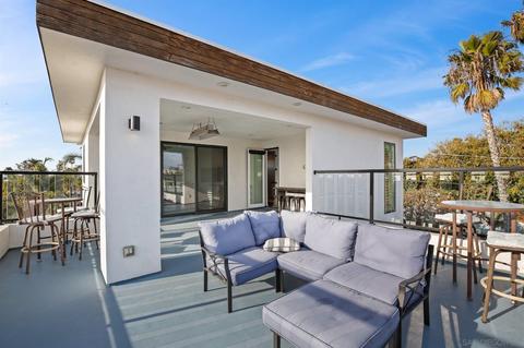610 Neptune Way, Oceanside, CA 92054 photo 3