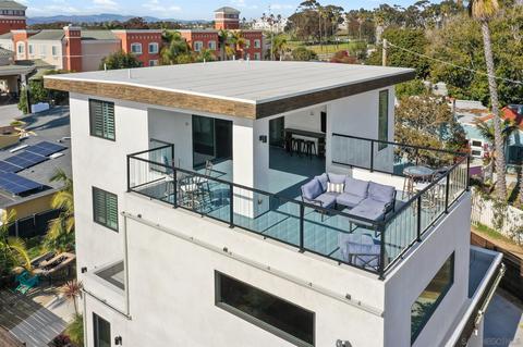610 Neptune Way, Oceanside, CA 92054 photo 2