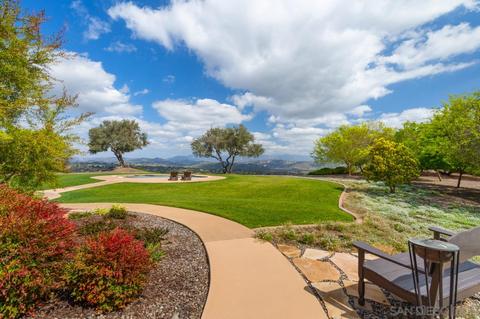 8 Rolling View Ln, Fallbrook, CA 92028 photo 4