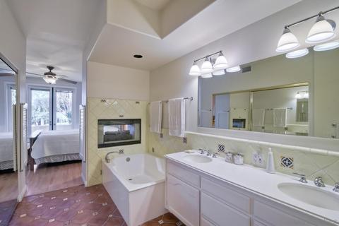 177 D Ave, Coronado, CA 92118 photo 18