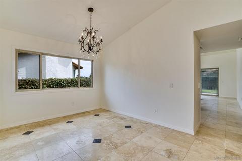 1975 Avenida La Posta, Encinitas, CA 92024 photo 9
