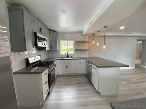 447 N Westwind Dr, El Cajon, CA 92020 photo 9