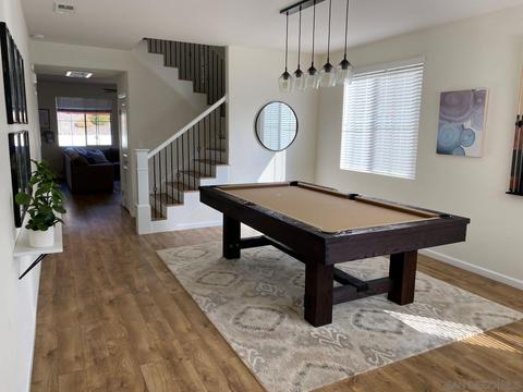 1072 Greenway Rd, Oceanside, CA 92057 photo 2