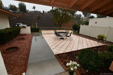 2076 Renshaw Ct, El Cajon, CA 92020 photo 9