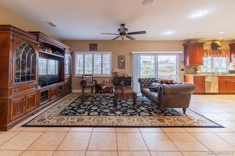 987 Heritage Ranch Rd, Ramona, CA 92065 photo 4
