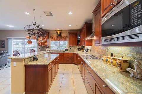987 Heritage Ranch Rd, Ramona, CA 92065 photo 6